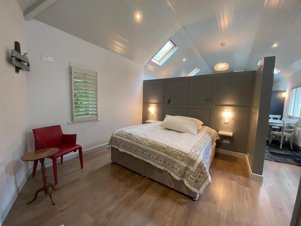 Апартаменты Gem In Connemara Flat Утерард Экстерьер фото
